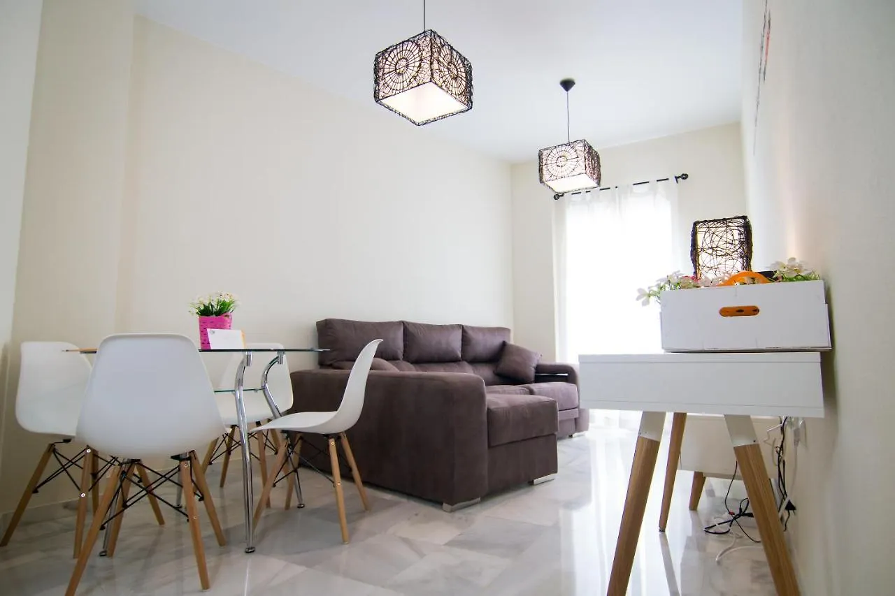 Holidays2Malaga Marques De Villafiel Cozy Downtown Apartment contacts
