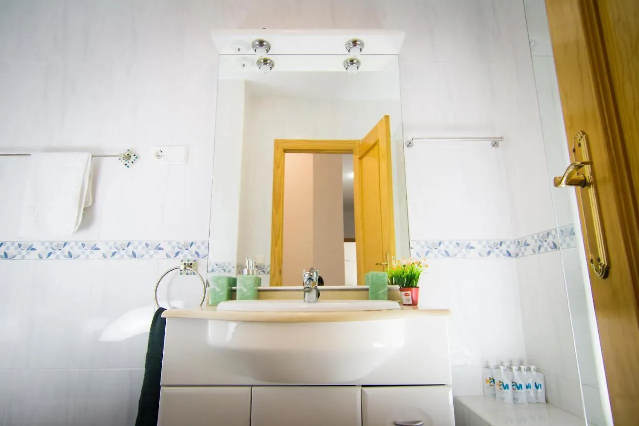 Holidays2Malaga Marques De Villafiel Cozy Downtown Apartment